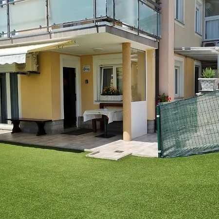 Apartma Berny *